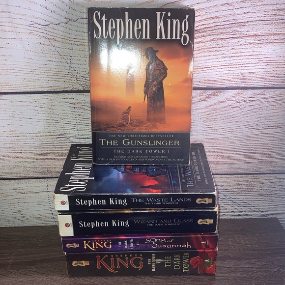 A Plume Book Other - Used Stephen King The Dark Tower Series Books 1,3,4,7,8 Paperback